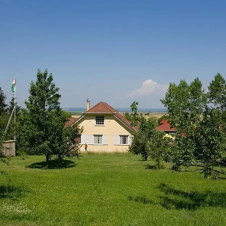 Bábakalács